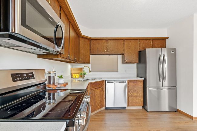APT-201 - 10 94 Th Cir Nw, Condo with 3 bedrooms, 2 bathrooms and null parking in Coon Rapids MN | Image 11