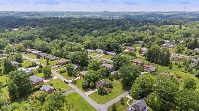 2616 Cedarvue Dr, House other with 4 bedrooms, 4 bathrooms and 2 parking in Pittsburgh PA | Image 42