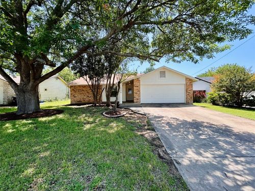 1906 Surrey Dr, Round Rock, TX, 78664-7538 | Card Image