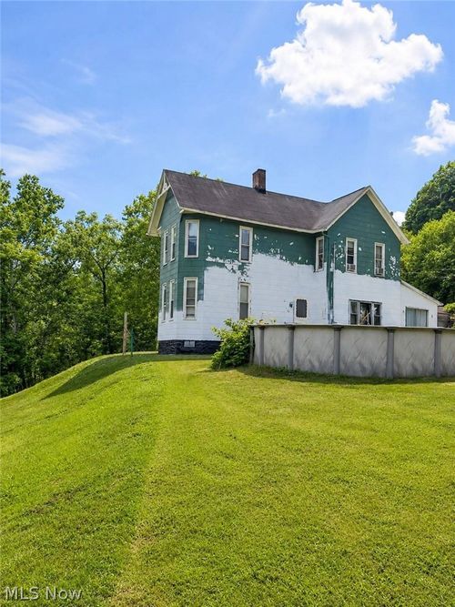 2465 Greens Run Rd, Wellsburg, WV, 26070-2543 | Card Image