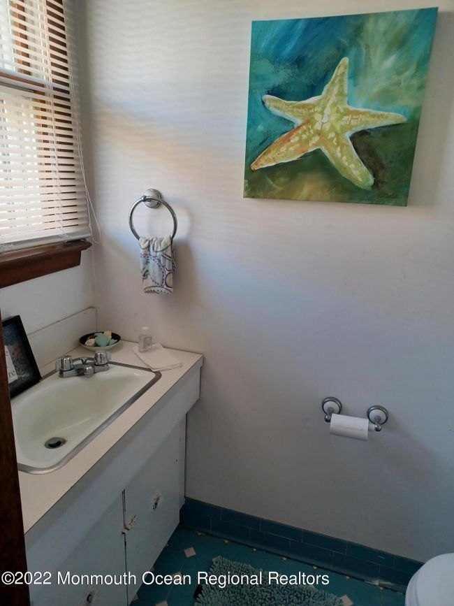 12 Sandpiper Lane, Sold in Sea Bright Zoocasa