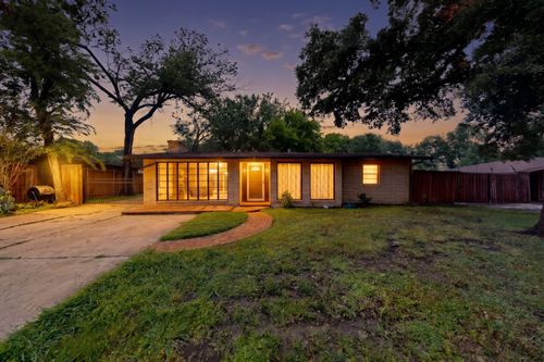 1903 Skylark Drive, Arlington, TX, 76010 | Card Image