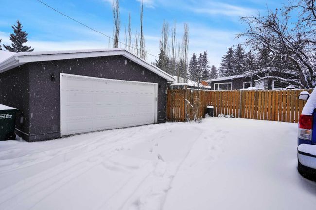 4432 37 Street, Home with 5 bedrooms, 2 bathrooms and 4 parking in Red Deer AB | Image 36