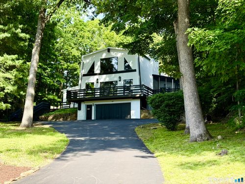 237 Strobel Rd, Trumbull, CT, 06611-3329 | Card Image