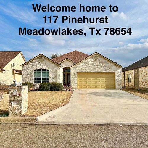 117 Pinehurst St, Meadowlakes, TX, 78654-6417 | Card Image