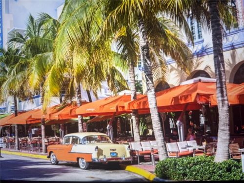 304-1390 Ocean Dr, Miami Beach, FL, 33139-4245 | Card Image