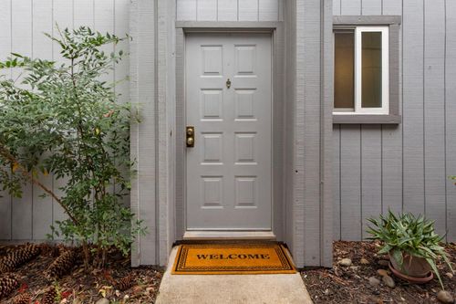 6005 Woodside Dr, Rocklin, CA, 95677-3454 | Card Image