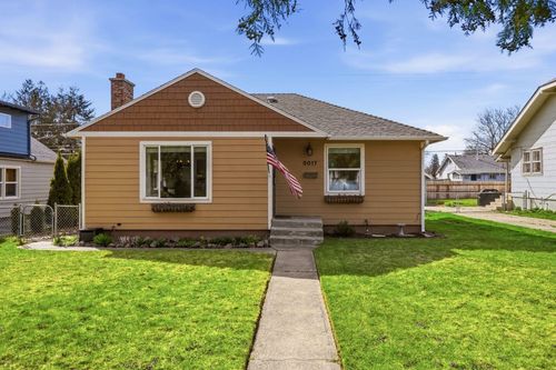 5017 N Post St, Spokane, WA, 99205-5242 | Card Image