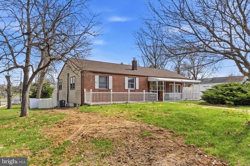 360 Hollowbrook Rd, EWING, NJ, 08638-2008 | Card Image