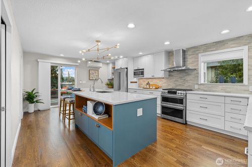 5117 S Pearl St, Seattle, WA, 98118-2145 | Card Image