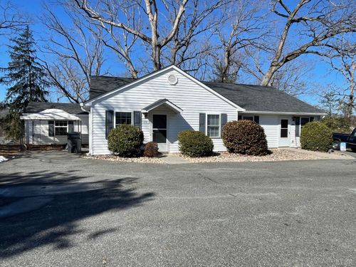 1419 Longwood Avenue, Bedford, VA, 24523 | Card Image