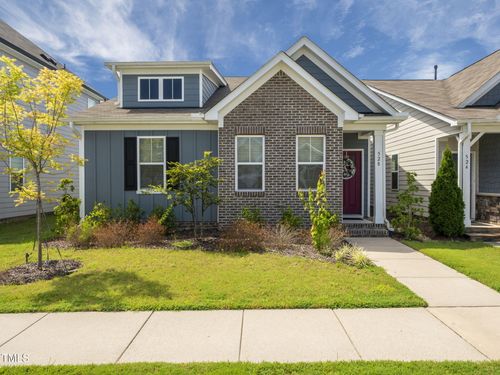 528 Sweet Pine Ln, Knightdale, NC, 27545-6683 | Card Image