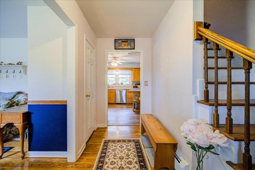 24 Hickory Dr, Campbell Hall, NY, 10916-3327 | Card Image