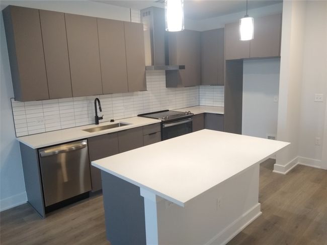 APT-403 - 2220 Webberville Rd, Condo with 1 bedrooms, 1 bathrooms and 1 parking in Austin TX | Image 5