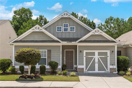 507 Riverview Ln, Canton, GA, 30114-6242 | Card Image