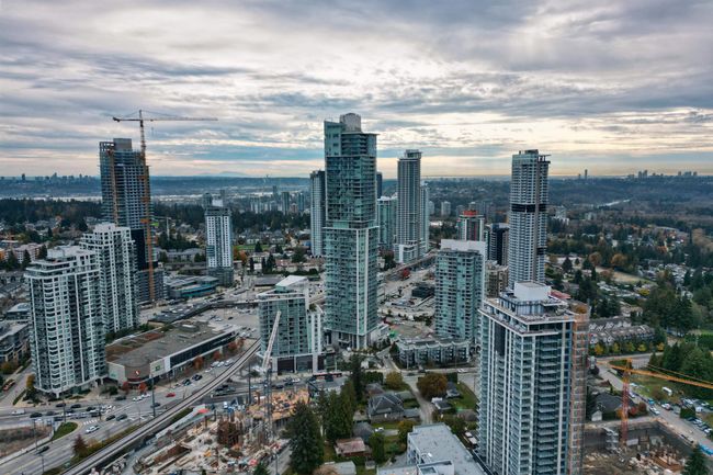 1604 - 567 Clarke Rd, Condo with 2 bedrooms, 2 bathrooms and 1 parking in Coquitlam BC | Image 14