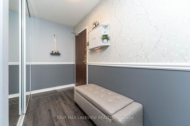 104 - 18 Knightsbridge Rd, Condo with 3 bedrooms, 2 bathrooms and null parking in Brampton ON | Image 8