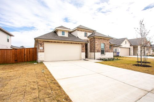 104 Night Bloom Path, Liberty Hill, TX, 78642-2365 | Card Image