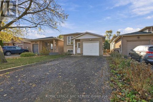 36 Lampman Cres, Thorold, ON, L2V4K7 | Card Image