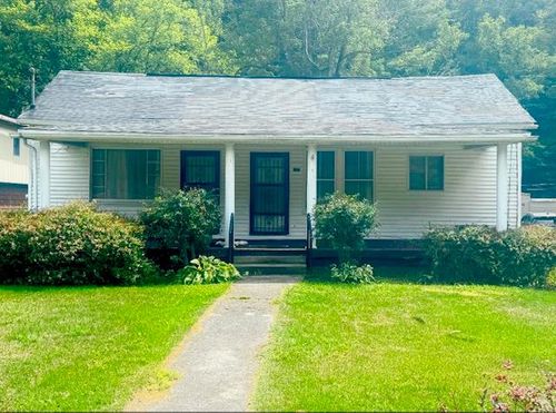 14091 Rocket Boys Dr, War, WV, 24892-9401 | Card Image