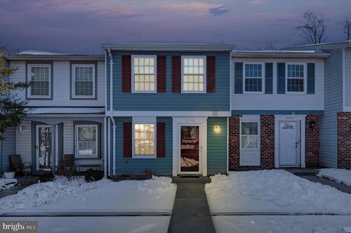 8545 Blue Rock Ln, LORTON, VA, 22079-3070 | Card Image