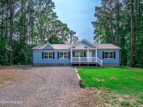 137 Bayside Dr, Sneads Ferry, NC, 28460-8509 | Card Image