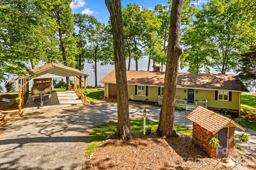 395 Rendleman Rd, Salisbury, NC, 28146-1435 | Card Image