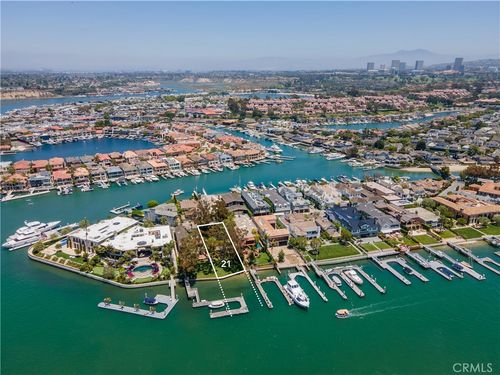 21 Harbor Is, Newport Beach, CA, 92660-7201 | Card Image