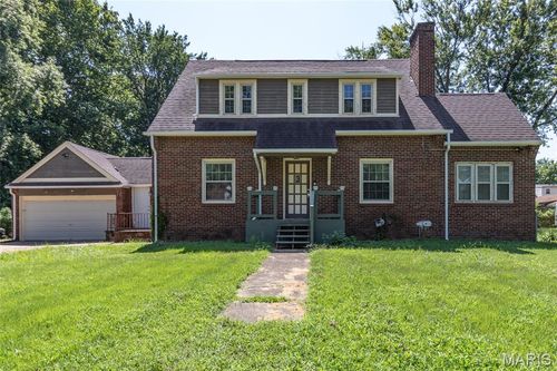 20 Barcelona Ave, Saint Louis, MO, 63138-3101 | Card Image