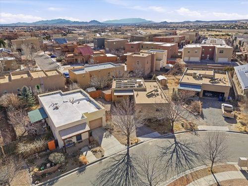 7618 Mesa Del Oro Ln, Santa Fe, NM, 87507-6600 | Card Image