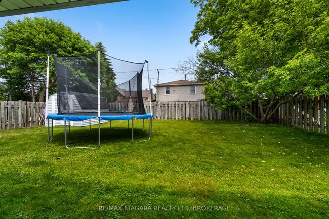 39 Pine St, House other with 2 bedrooms, 1 bathrooms and 2 parking in Port Colborne ON | Image 20