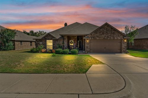 510 Lockwood Ln, Weatherford, TX, 76087-9242 | Card Image