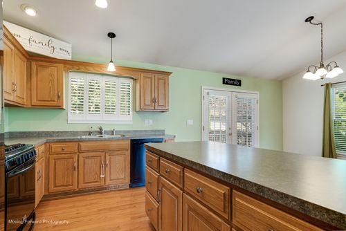 507 E Rennesoy Dr, Newark, IL, 60541-9004 | Card Image
