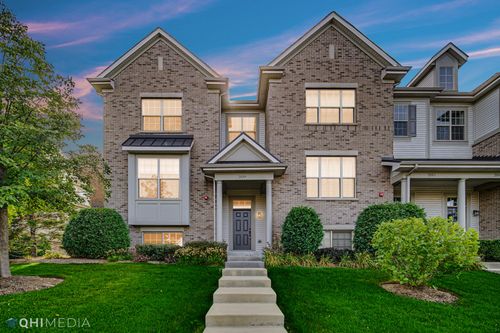 2159 Coral Ln, Glenview, IL, 60026-7001 | Card Image