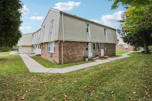 20-20 Main St, Haverstraw, NY, 10927-1908 | Card Image