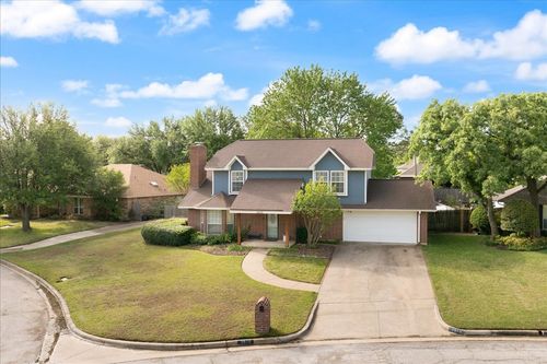 3610 Ruidoso Ct, Arlington, TX, 76017-2440 | Card Image