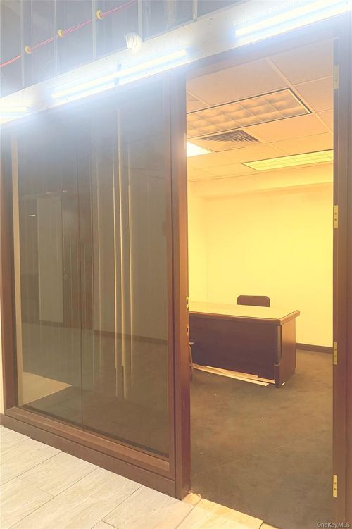 ste-300-3708 Main St, Flushing, NY, 11354-6537 | Card Image