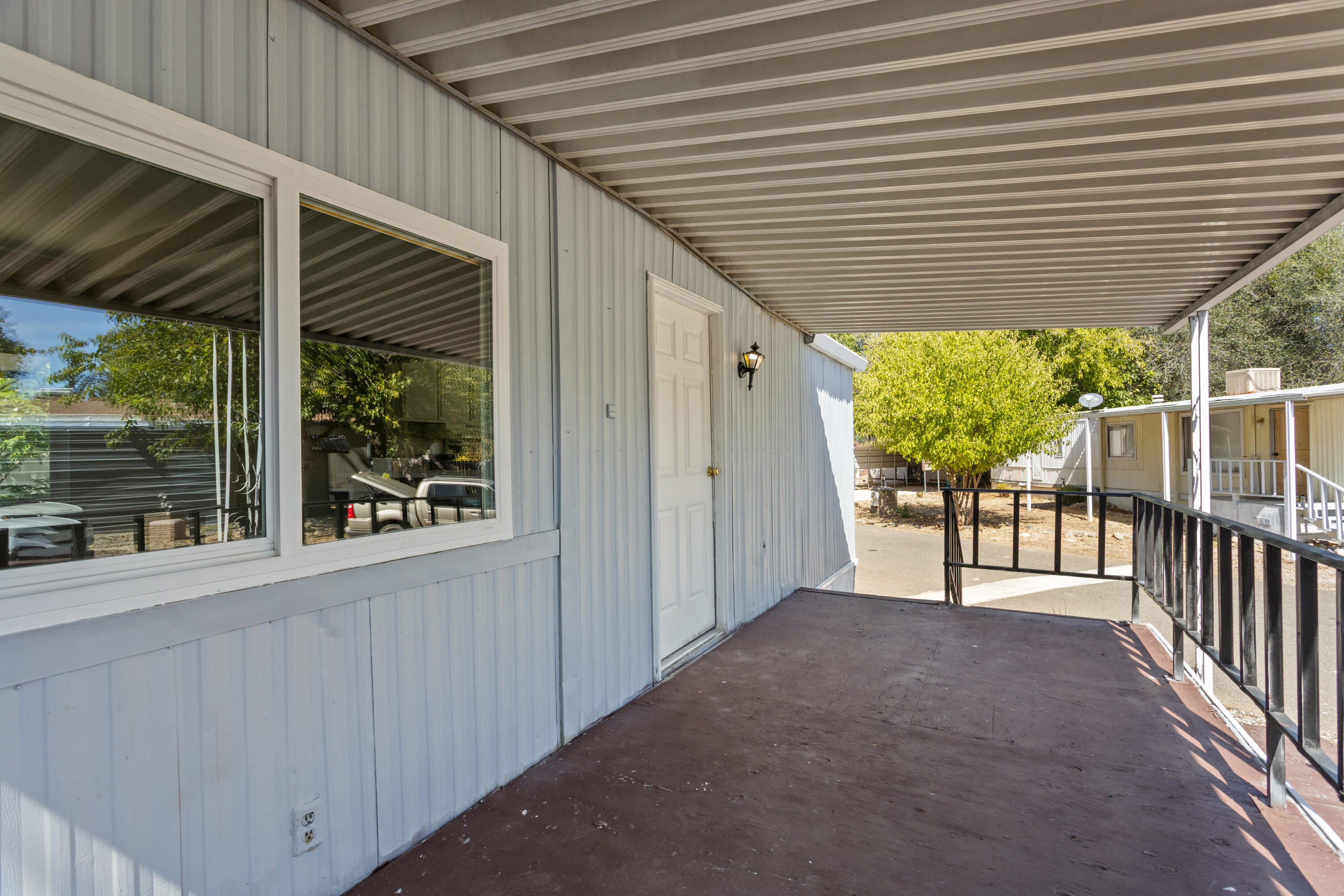 Manufactured In Park in Redding 5