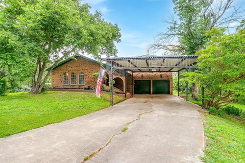 325 Emily Dr, Lakeside, TX, 76108-9421 | Card Image