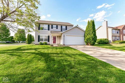 10708 Young Lake Dr, Indianapolis, IN, 46239-8812 | Card Image