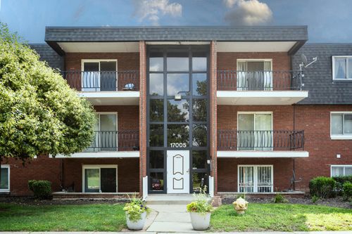 apt-202-17005 Albany Ave, Hazel Crest, IL, 60429-1169 | Card Image