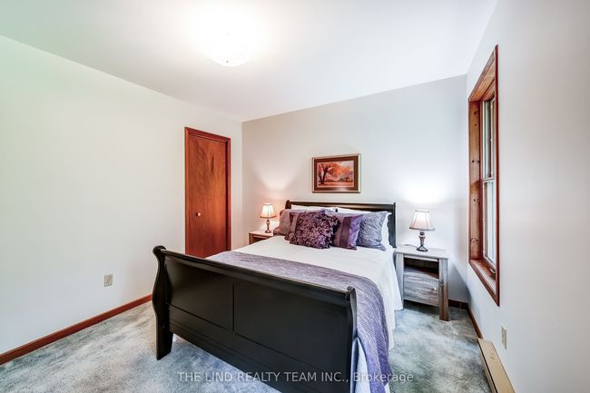 5205 10 Th Sideroad, House other with 5 bedrooms, 2 bathrooms and 20 parking in Cookstown ON | Image 14