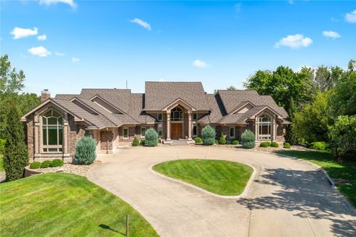 2310 Lakeridge Pl Ne, North Liberty, IA, 52317 | Card Image