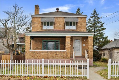 109 Vine St, Munhall, PA, 15120-2212 | Card Image