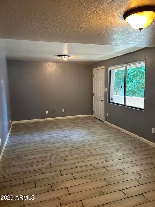 207-4224 N 12th St, Phoenix, AZ, 85014-6004 | Card Image