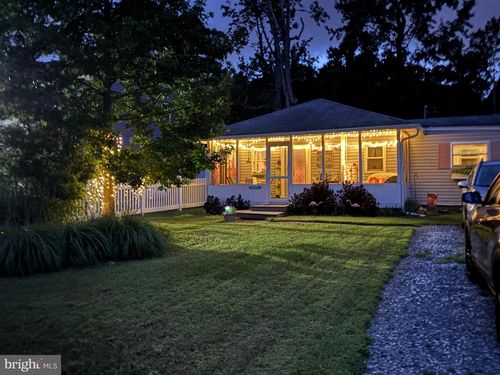 10957 Chesapeake Dr, LUSBY, MD, 20657-4635 | Card Image