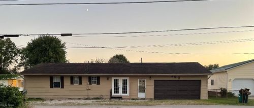 302 57th St, Vienna, WV, 26105-2022 | Card Image