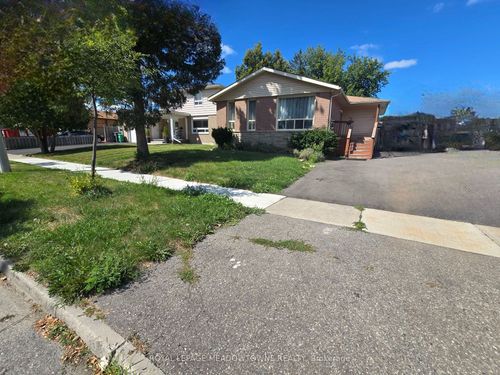46 Reigate Ave, Brampton, ON, L6V2E3 | Card Image