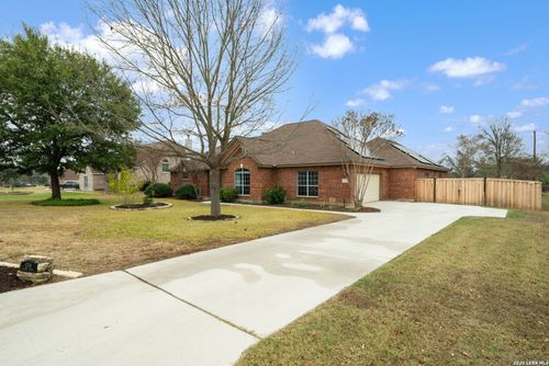 9318 Gaytan Dr, San Antonio, TX, 78254-1830 | Card Image