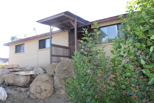 442 12th St, Evanston, WY, 82930-3331 | Card Image